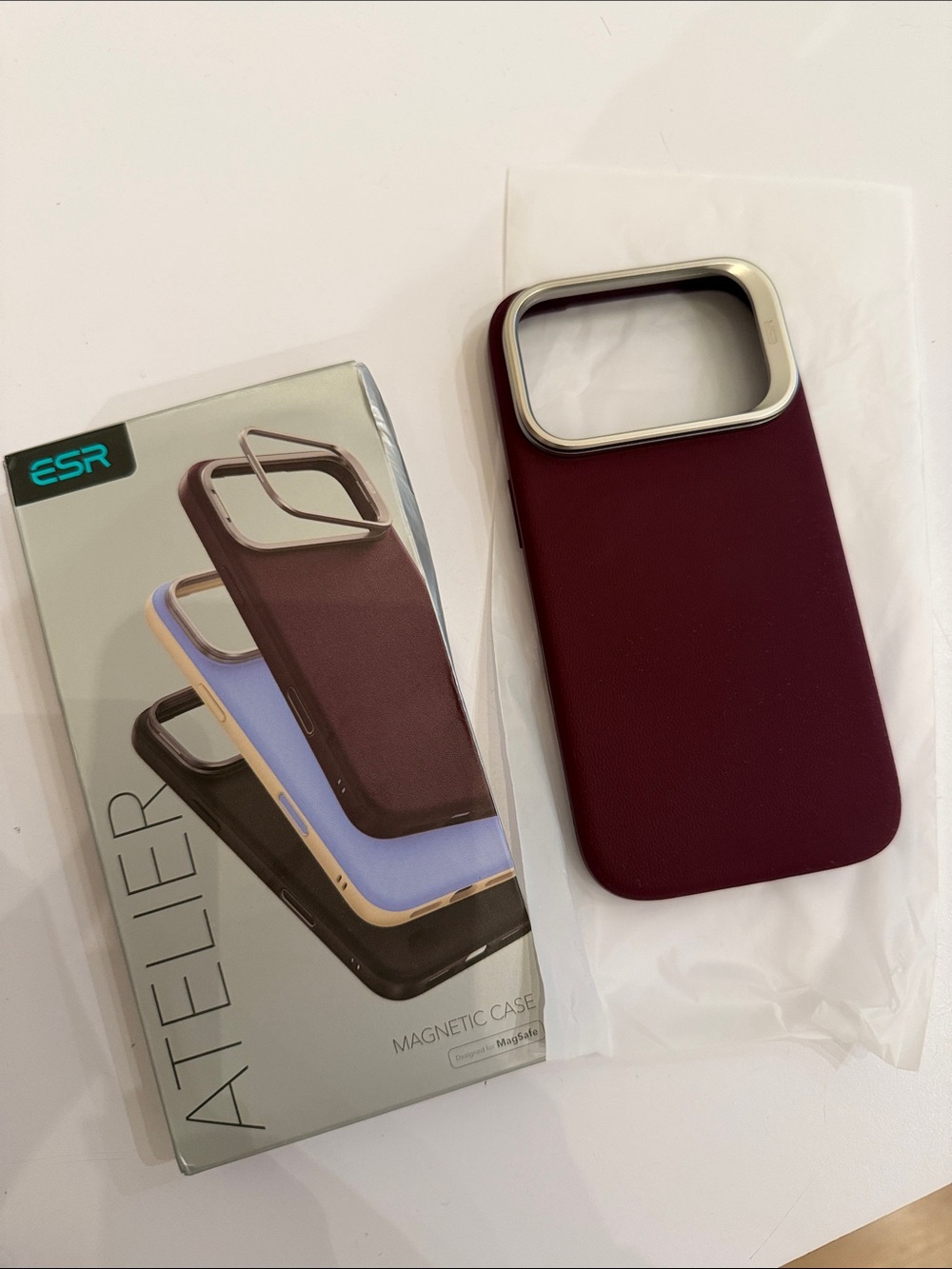 ESR iPhone 18 Pro Max Atelier Vegan Leather Magnetic Case Burgundy flex stand *